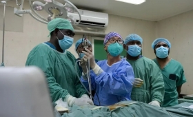 【情系巴新】中国医生在巴新完成首例PCNL手术